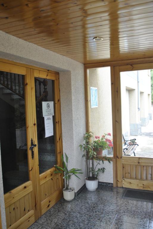 Hostal El Violi Cardona Esterno foto